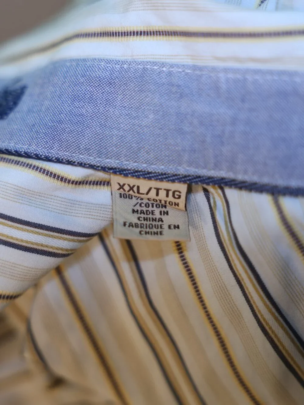 Tommy Bahama Jeans Men's Light Colored Cotton Button-Down Striped Shirt Size XXL